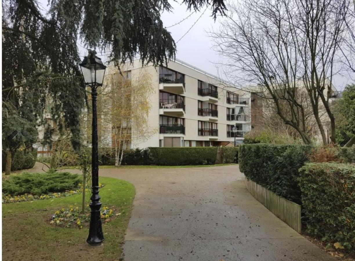 Grand Studio Proche Versailles Chateau Le Chesnay  Buitenkant foto
